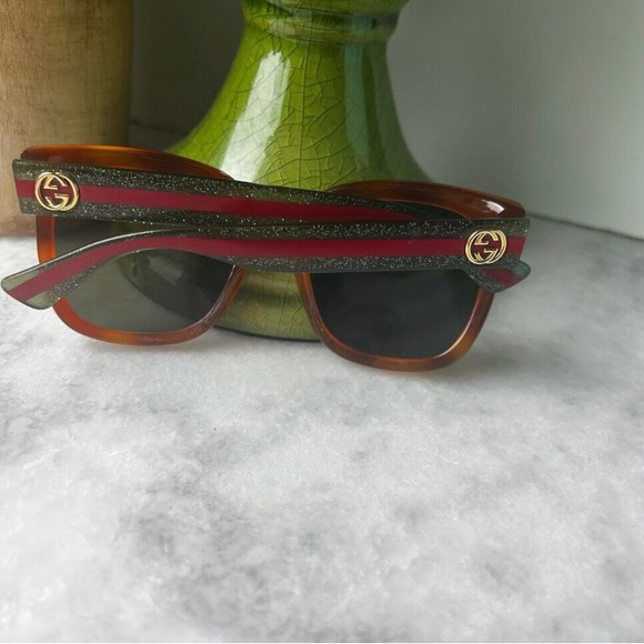 Gucci GG Sunglasses - Picture 1 of 4